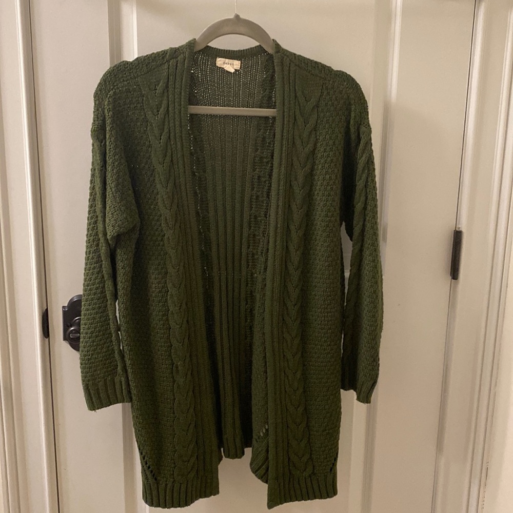 Debut cardigan